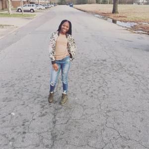 Meet your Posher, Jasmine